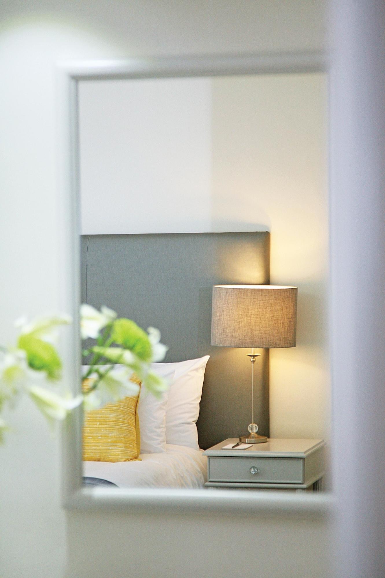 Hotel Hollow On The Square 4*