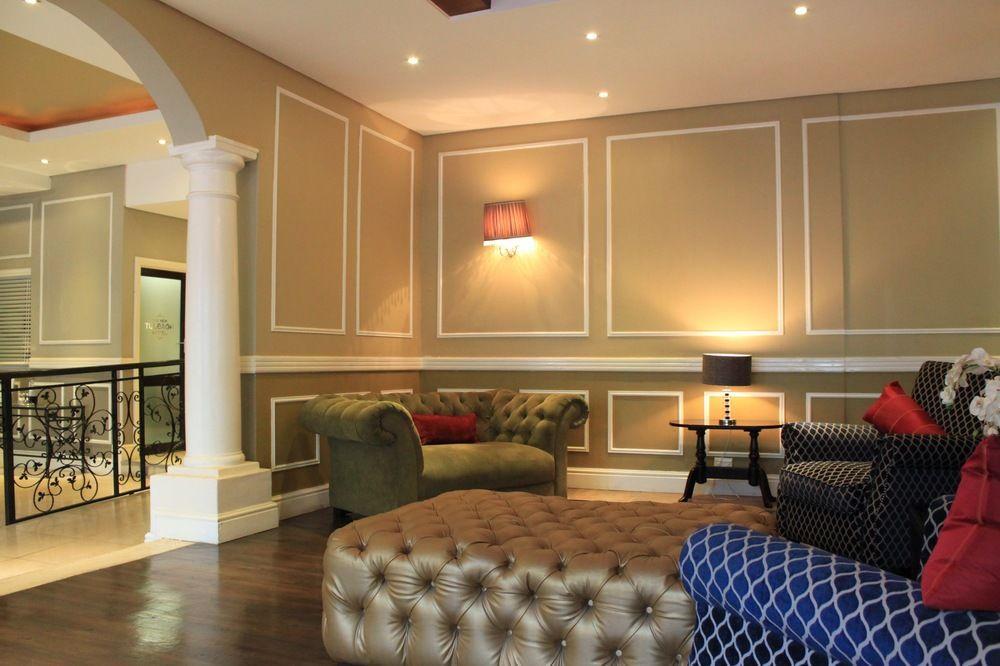 Hotel Hollow On The Square 4*