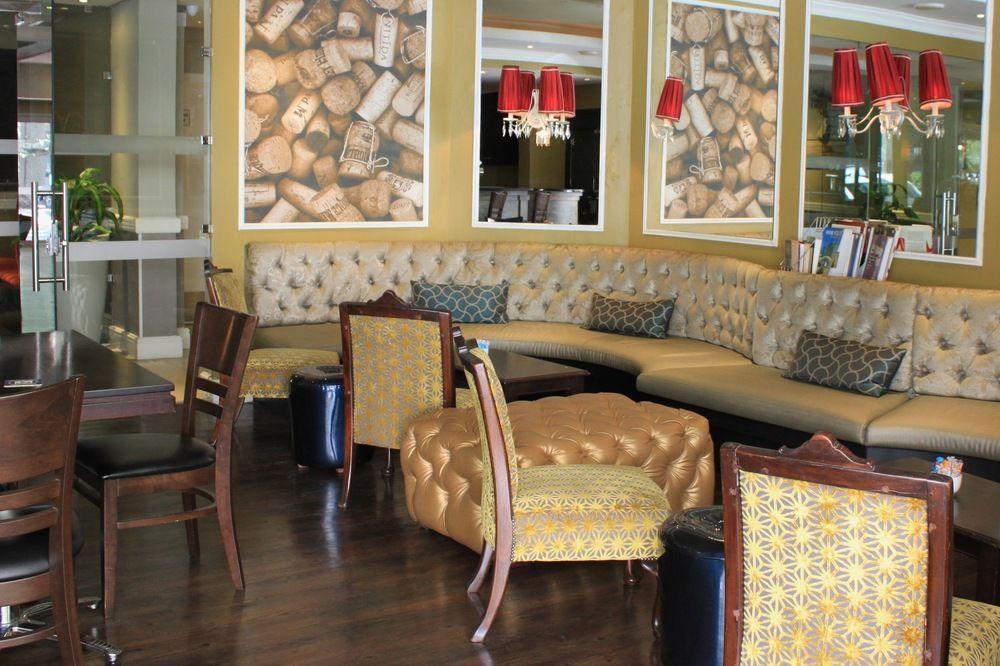 Hotel Hollow On The Square