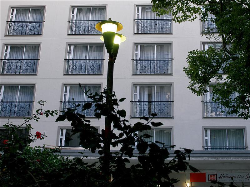 Hotel Hollow On The Square 4*